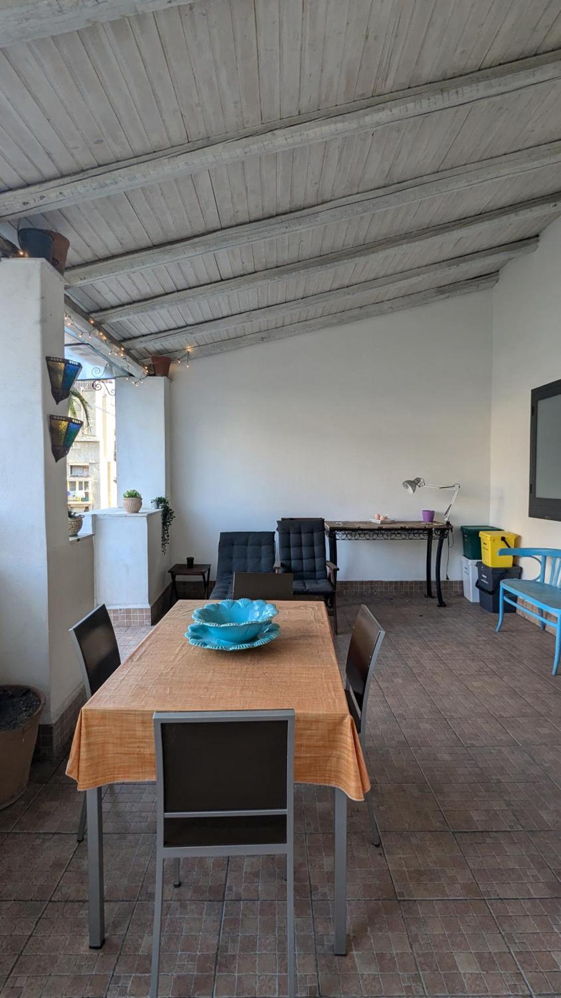 Frida Apartment *